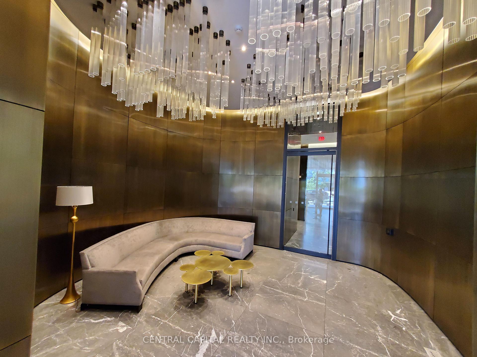 2 Bedrooms Condo at 200 Bloor,  Toronto For sale
