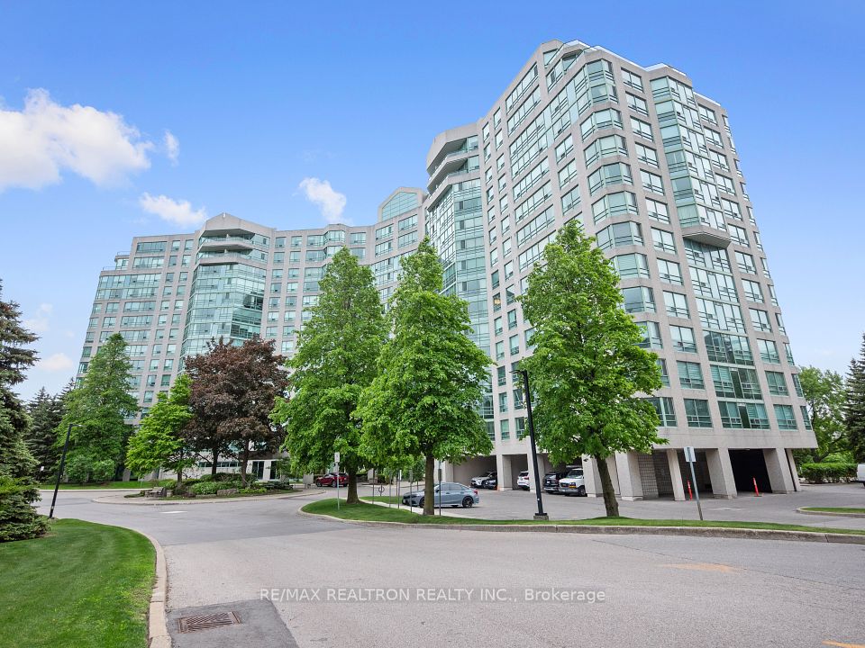 7805 Bayview