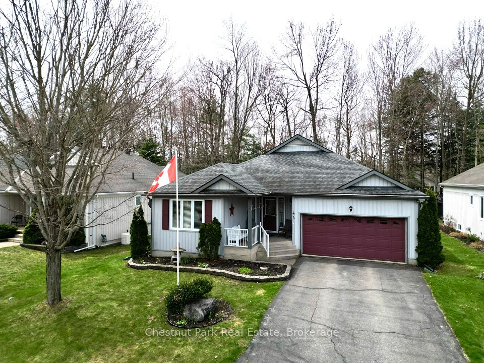 44 Springwood