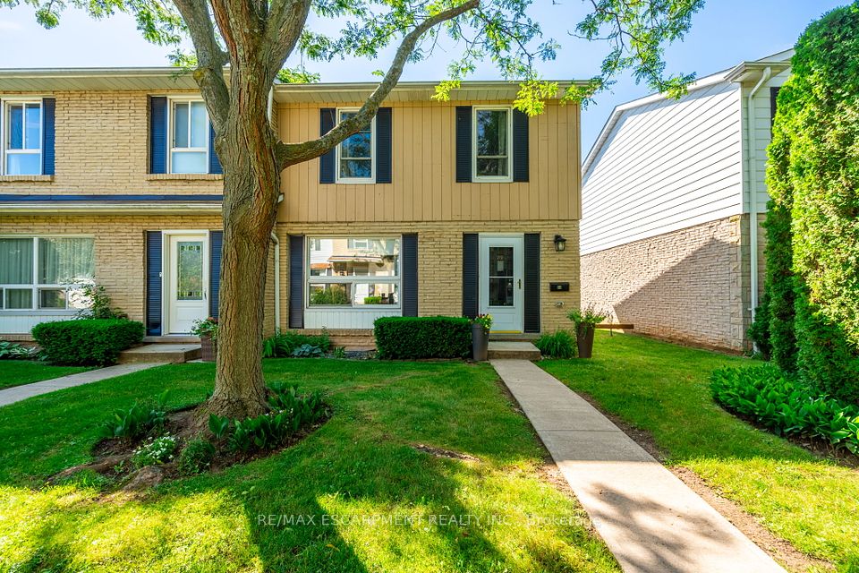 5475 Lakeshore