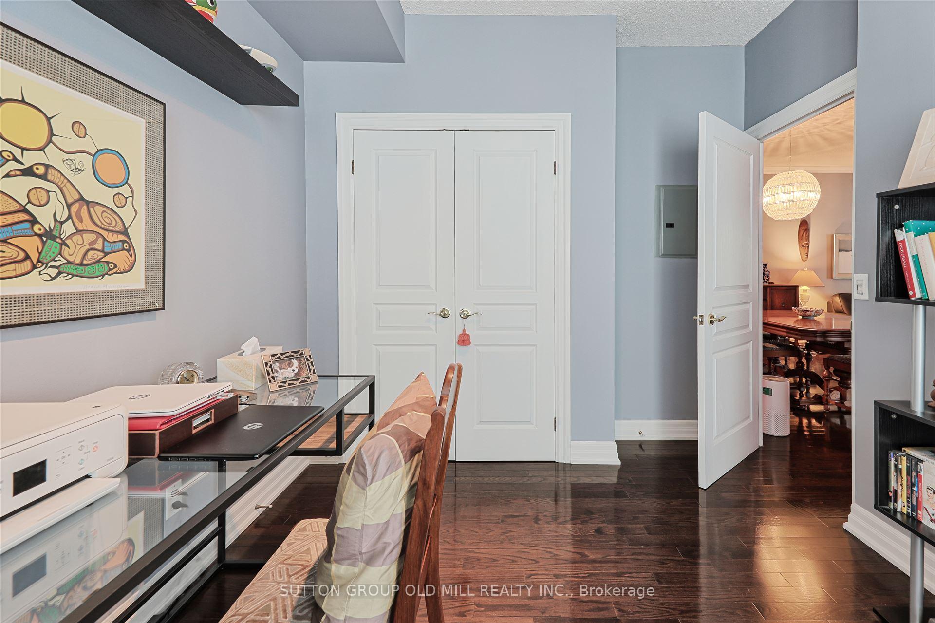 2 Bedrooms Condo at 2087 Lake Shore, Toronto For sale