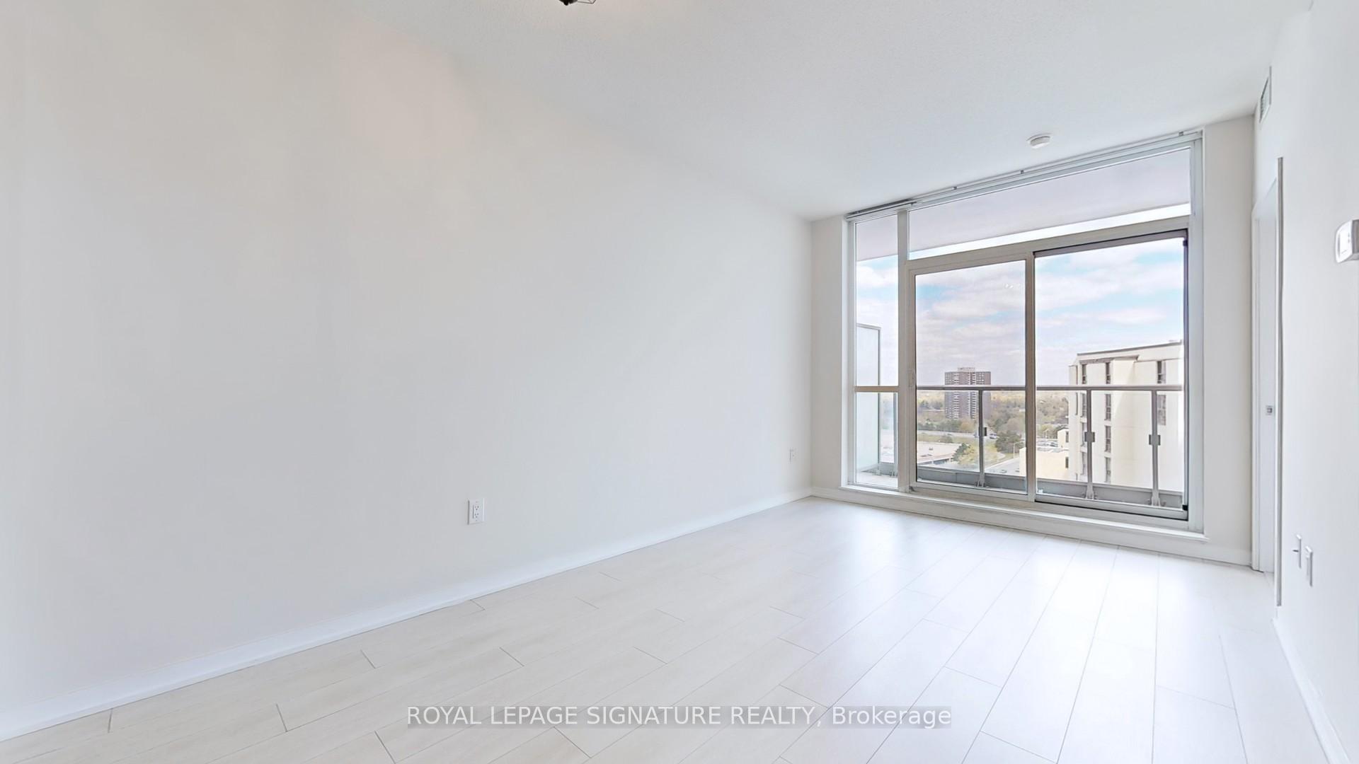2 Bedrooms Condo at 70 Forest Manor, Toronto For sale