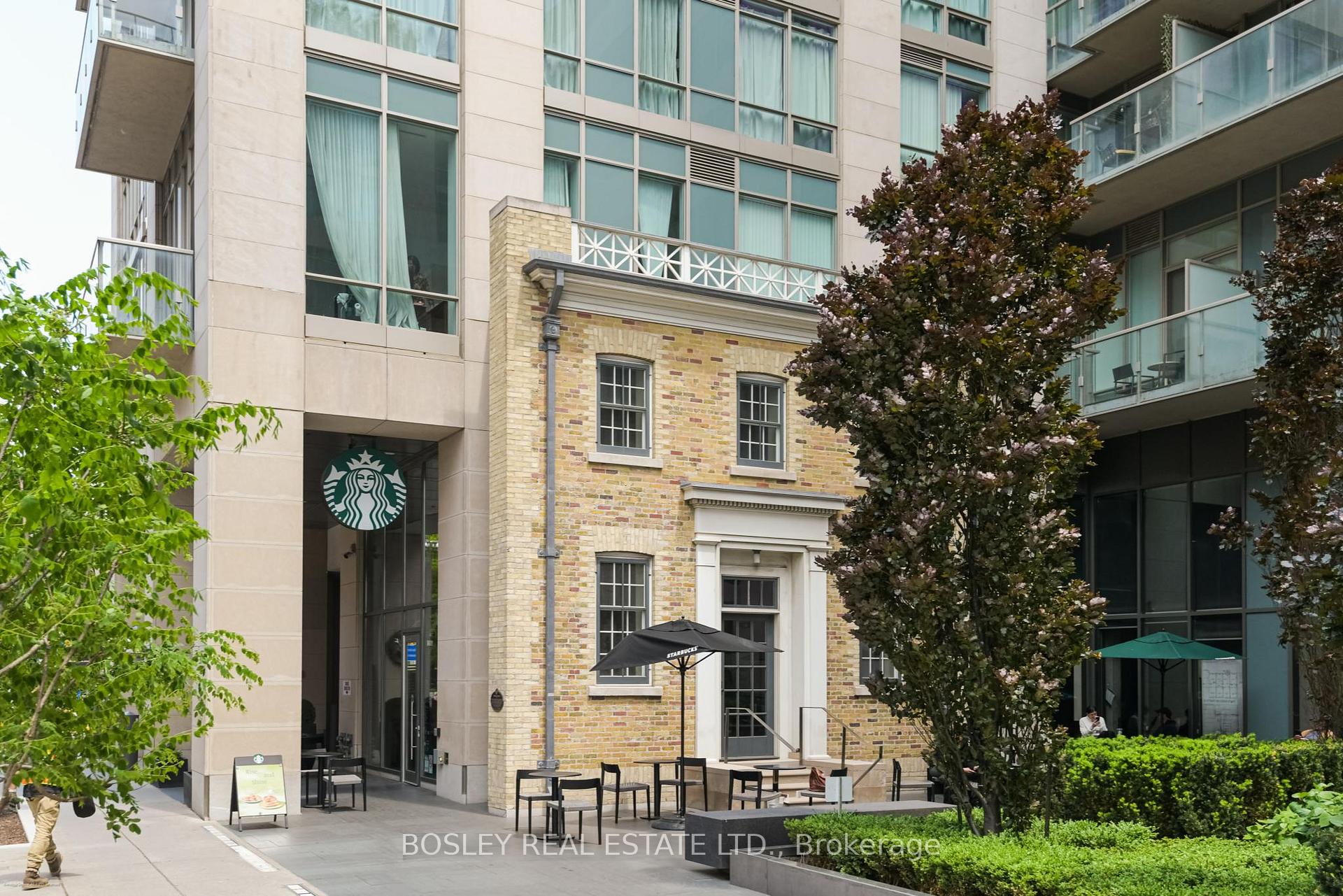 2 Bedrooms Condo at 1 Bedford, Toronto For sale