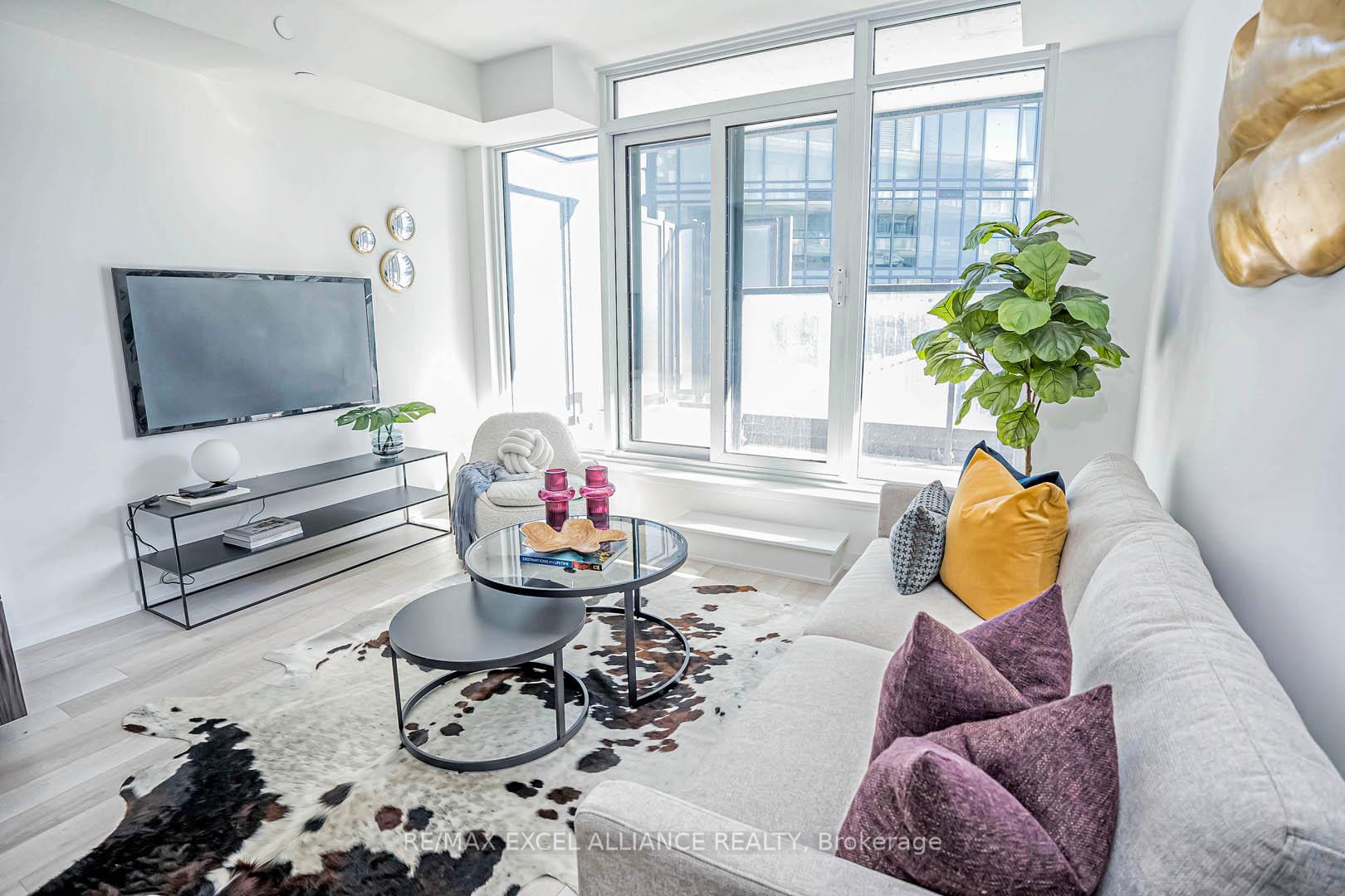 2 Bedrooms Condo at 50 Power,  Toronto For sale