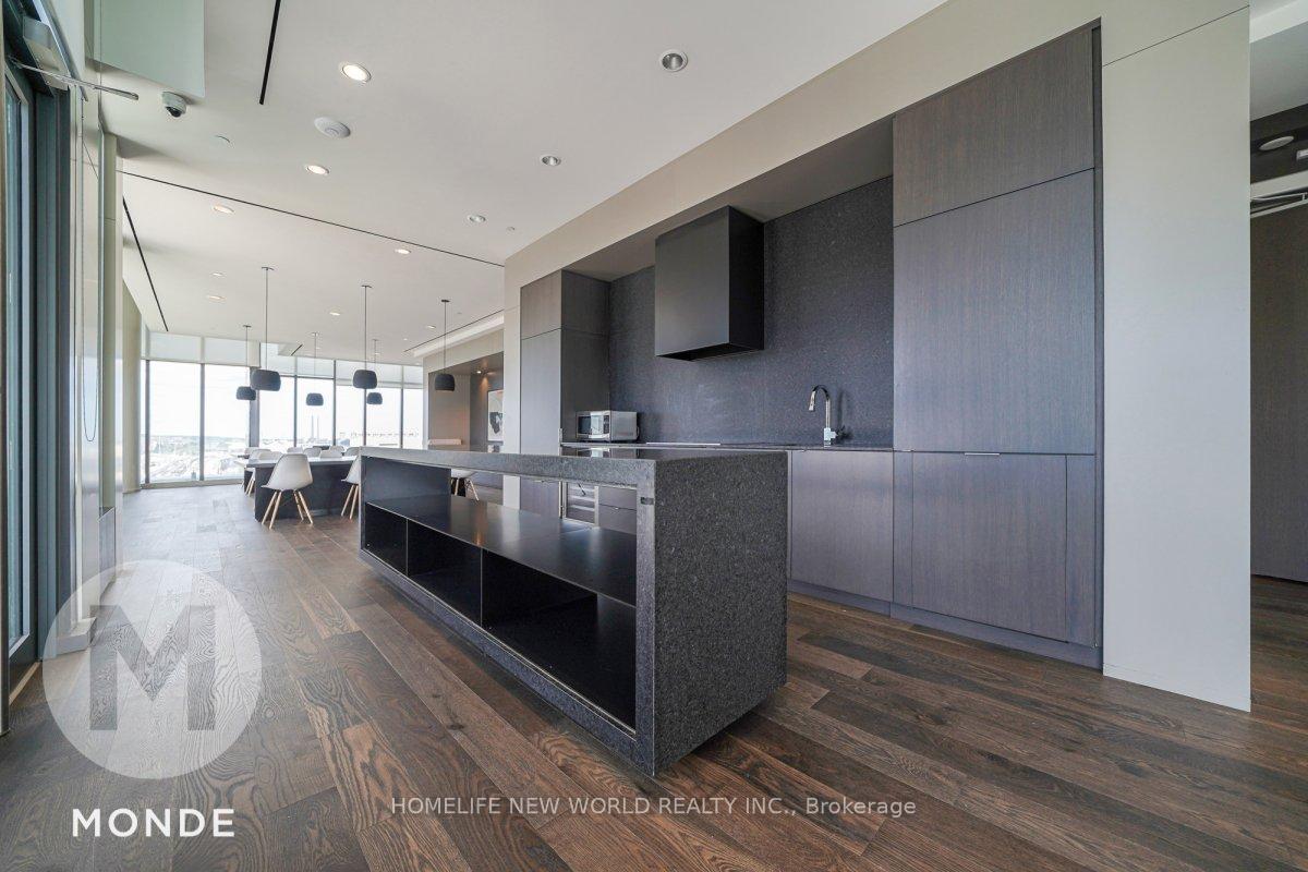 2 Bedrooms Condo at 12 Bonnycastle, Toronto For sale