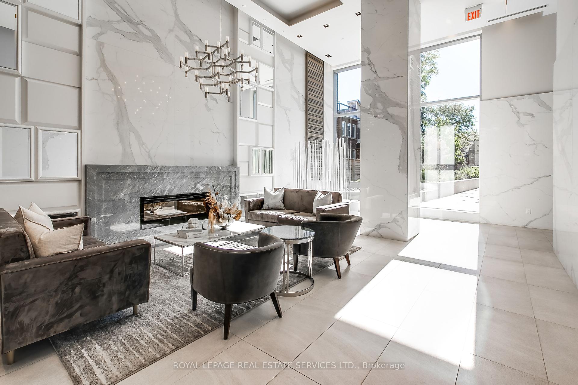 3 Bedrooms Condo at 501 St Clair, Toronto For sale