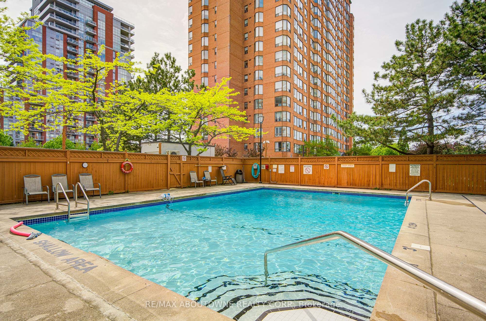 1276 Maple Crossing Boulevard, #1008