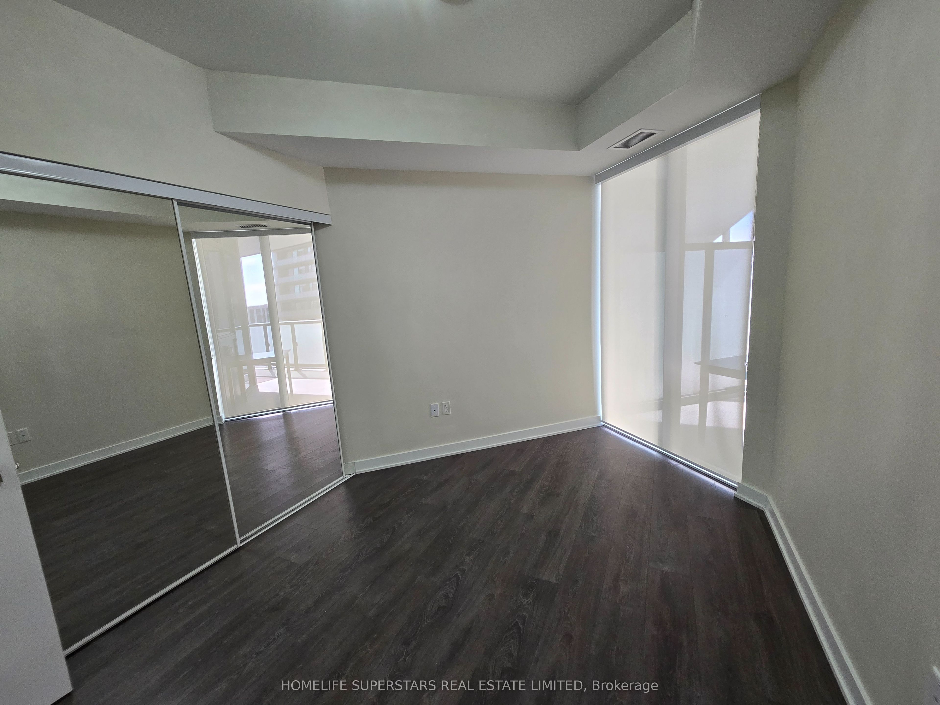 85 Oneida Crescent, #1113