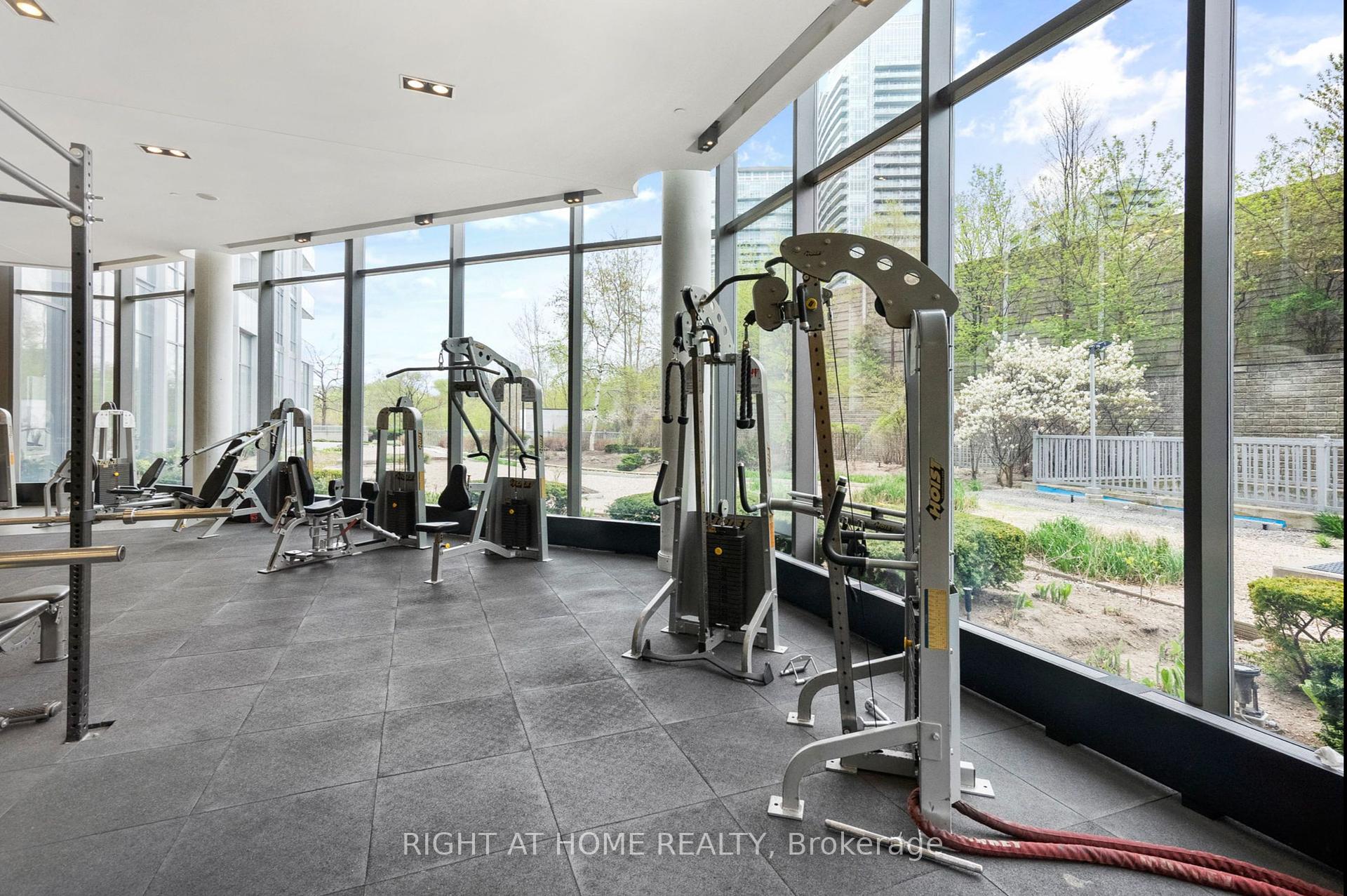 3 Bedrooms Condo at 90 Park Lawn, Toronto For sale