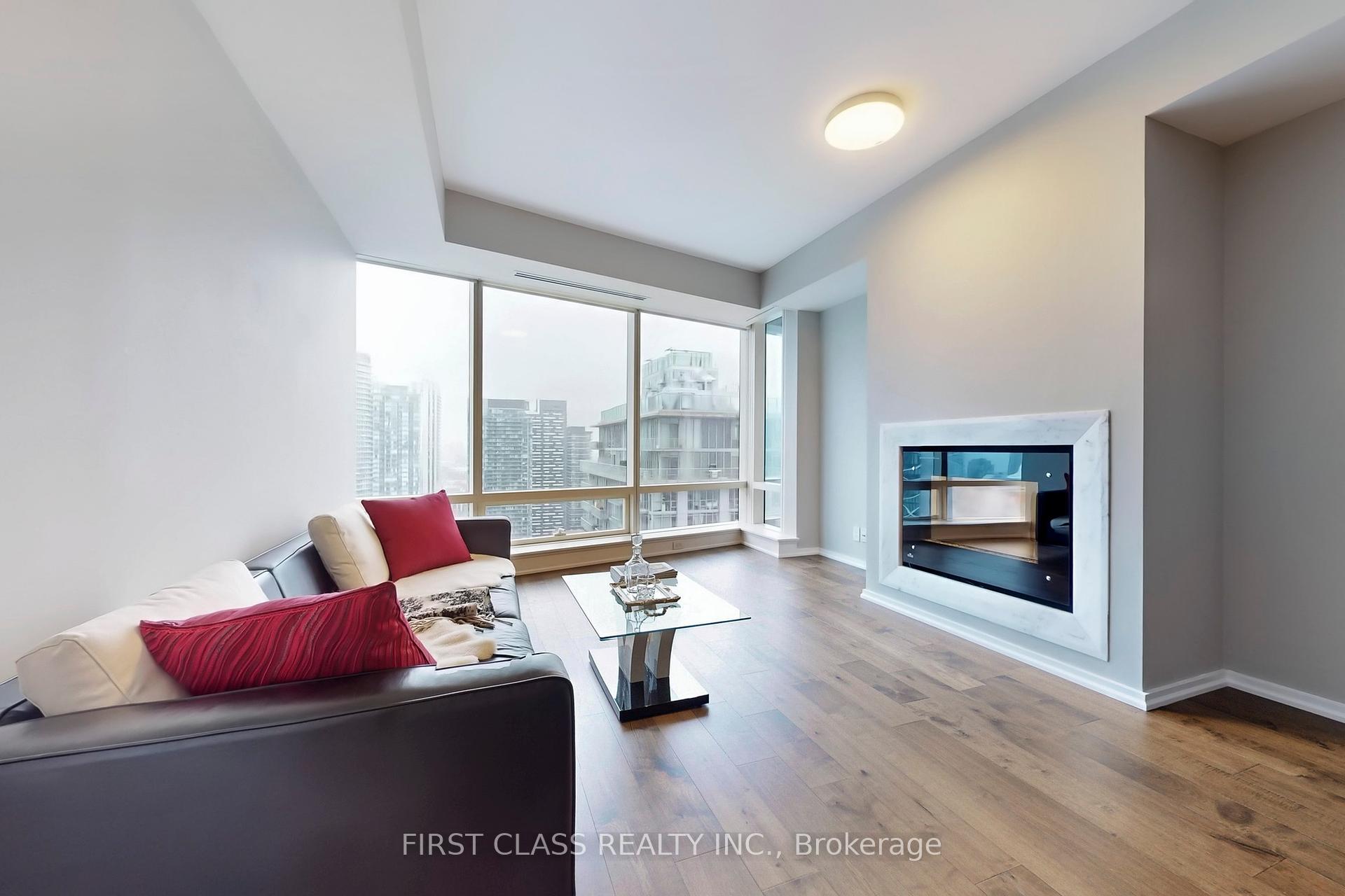 1 Bedroom Condo at 180 University, Toronto For sale