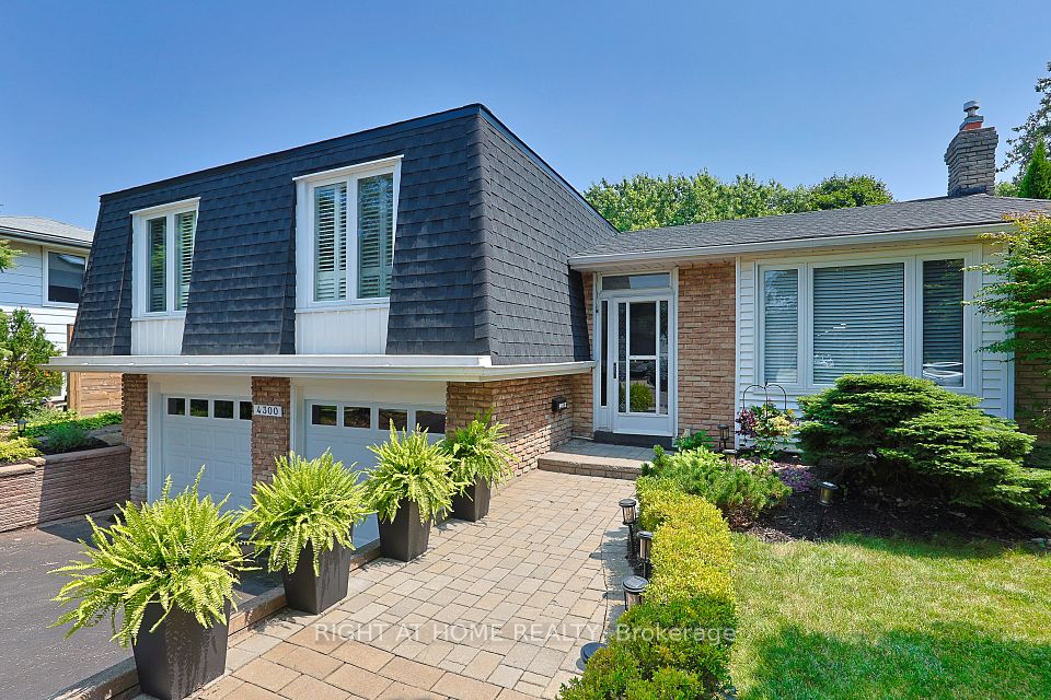 4300 Longmoor Drive, Burlington, ON L7L 5A3