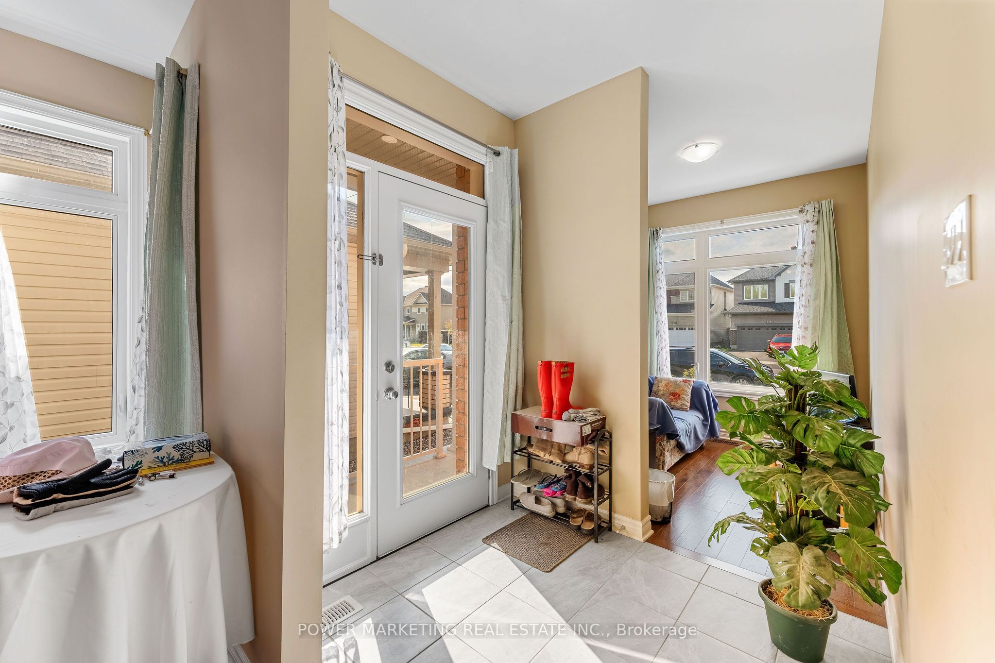 6356 RENAUD Road