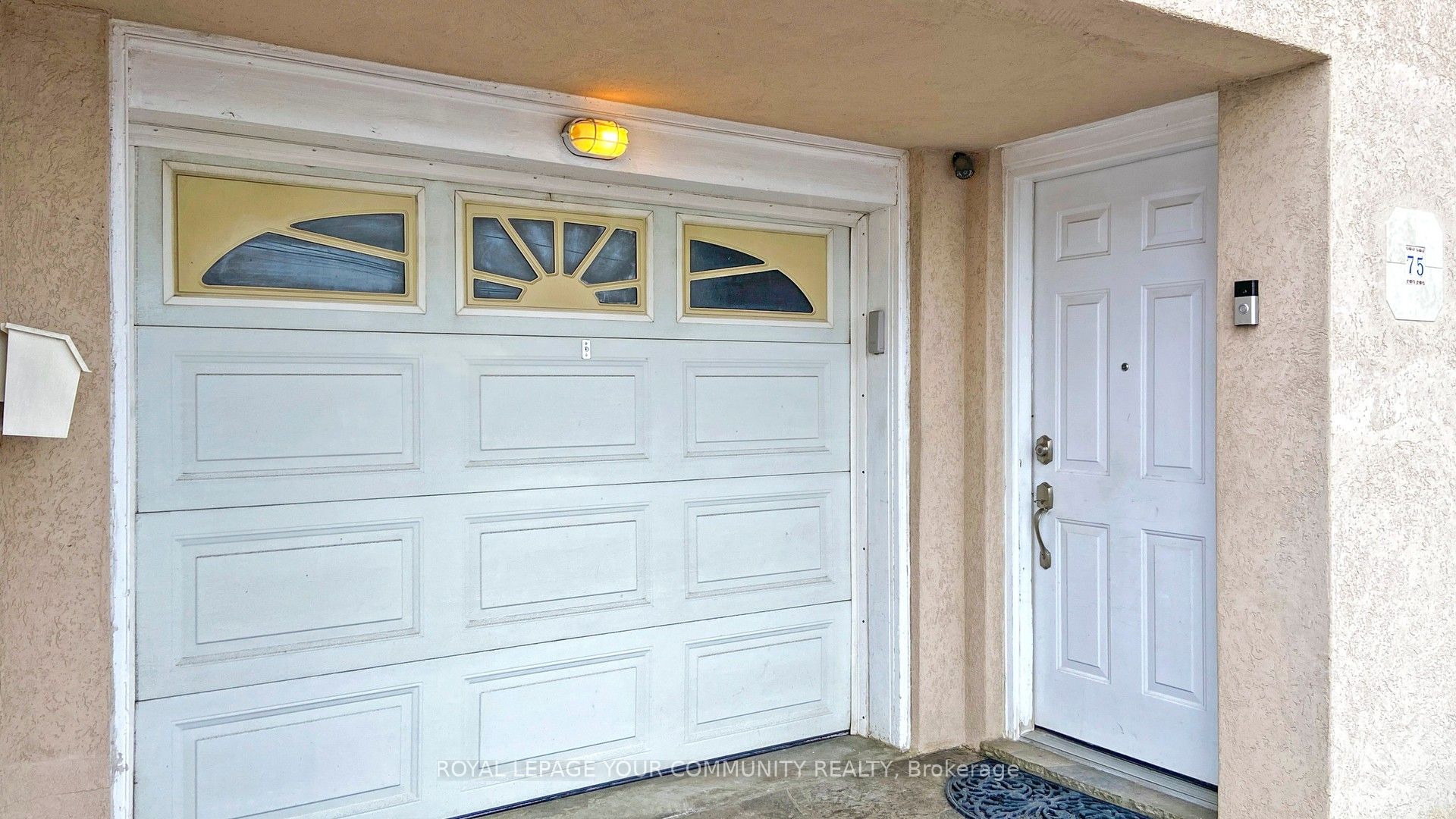 75 Brewster Crescent
