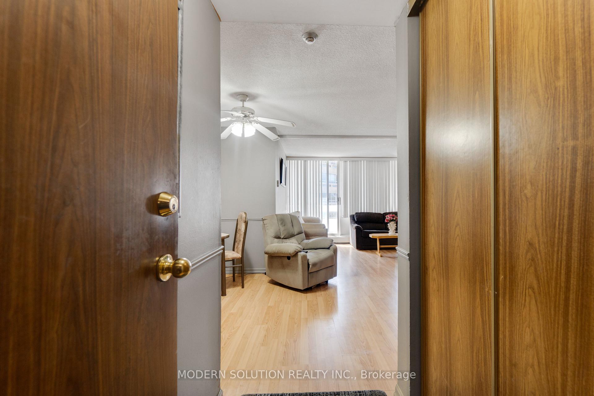 3 Bedrooms Condo at 5580 Sheppard, Toronto For sale