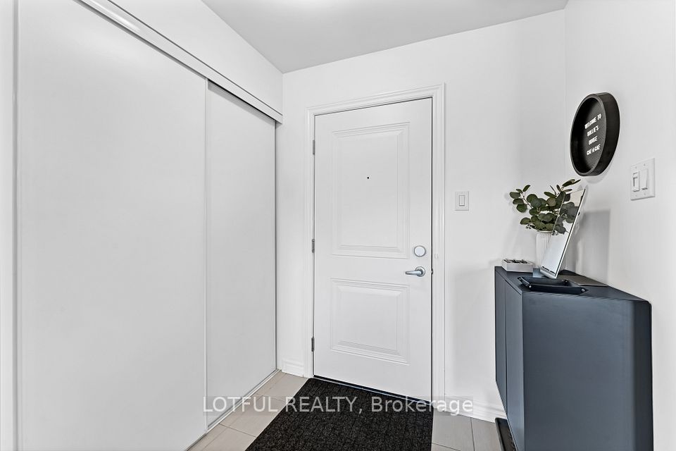 #8 - 365 Tribeca Pvt Private, Barrhaven, ON K2J 6B4