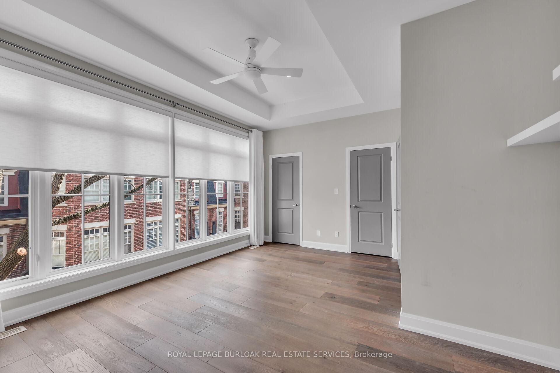 3 Bedrooms Condo at 509 Elizabeth,  Burlington For sale