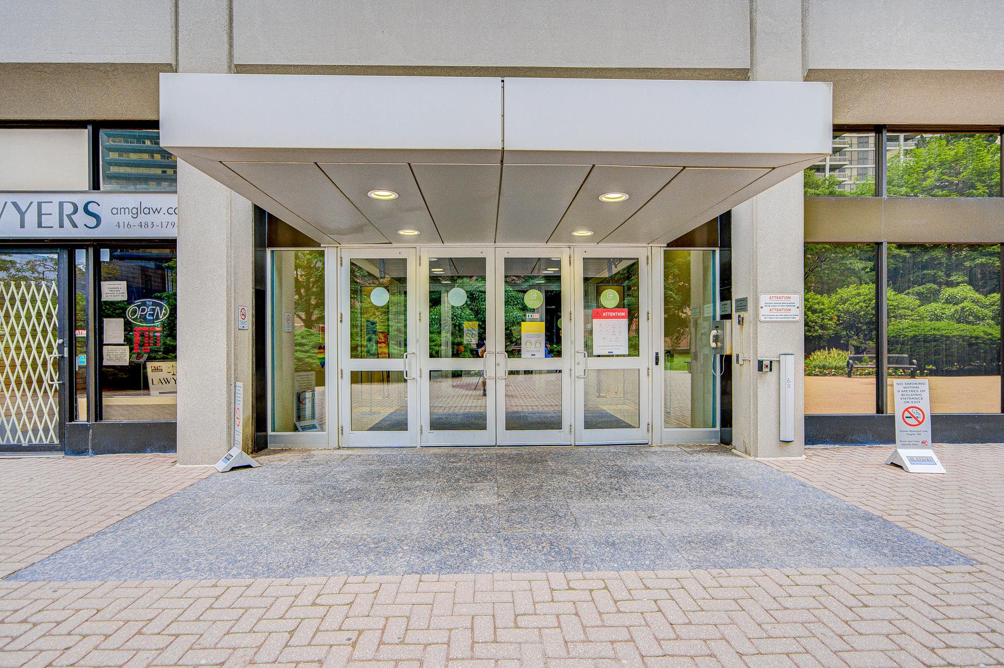 45 Sheppard Avenue E 920