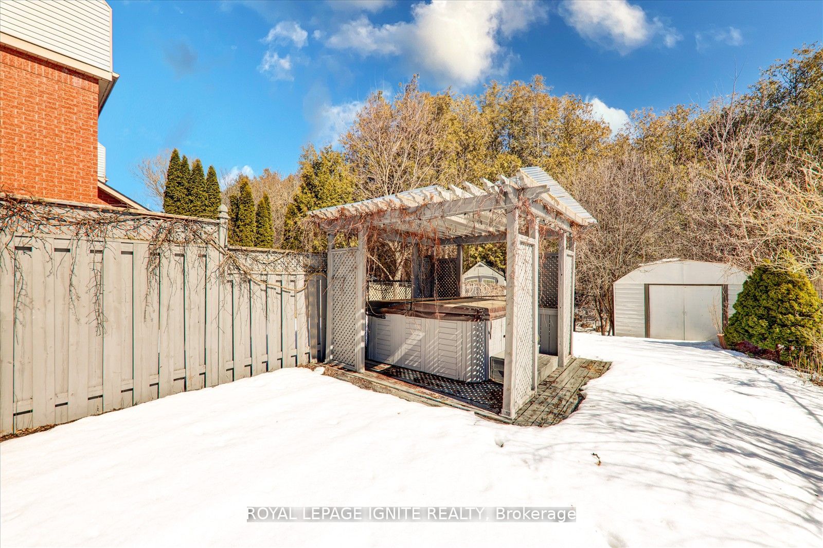 355 Sparrow Circle