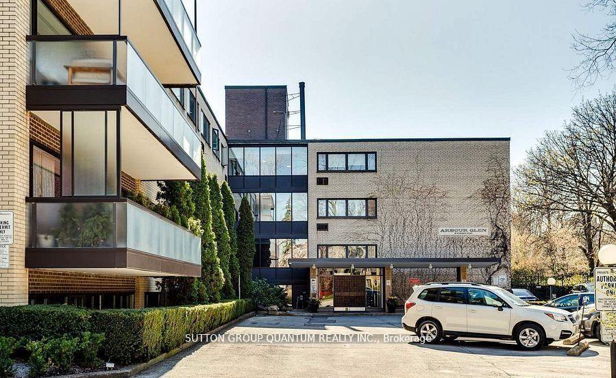 2 Bedrooms Co-op at 16 Rosedale, Toronto For sale