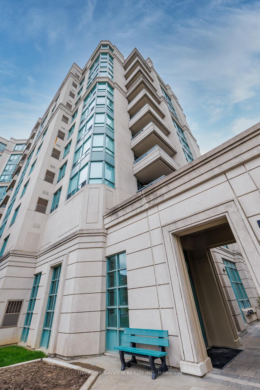 2 Bedrooms Condo at 5 Emerald, Vaughan For sale