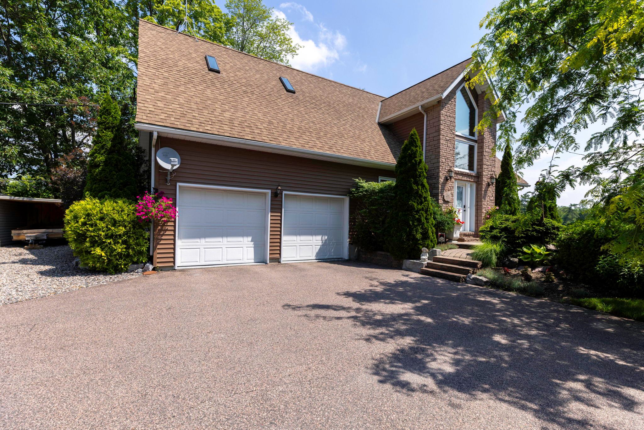 49 Mintens Lane Georgian Bay Ontario L0K 1E0