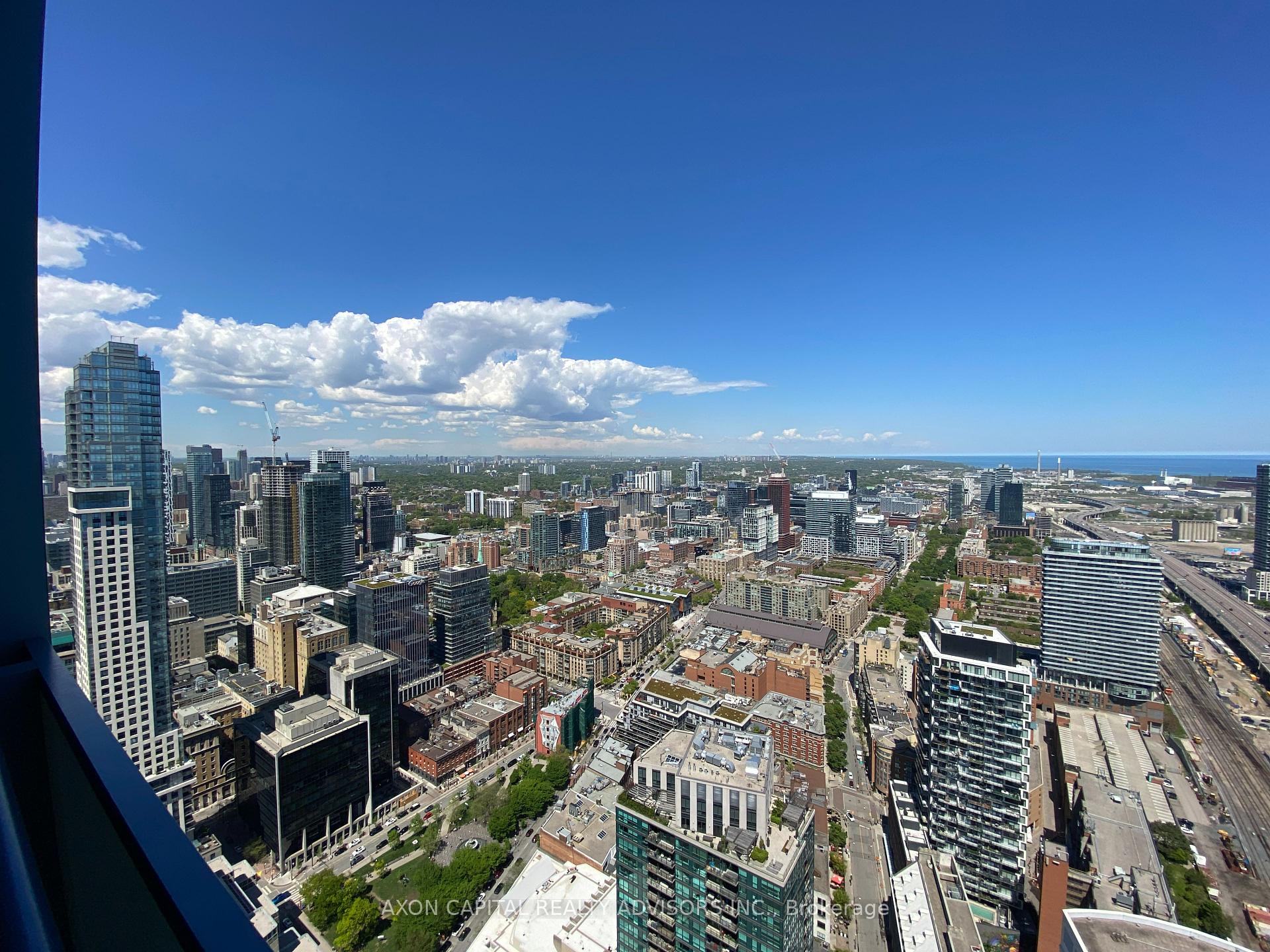 3 Bedrooms Condo at 8 The Esplanade, Toronto For sale
