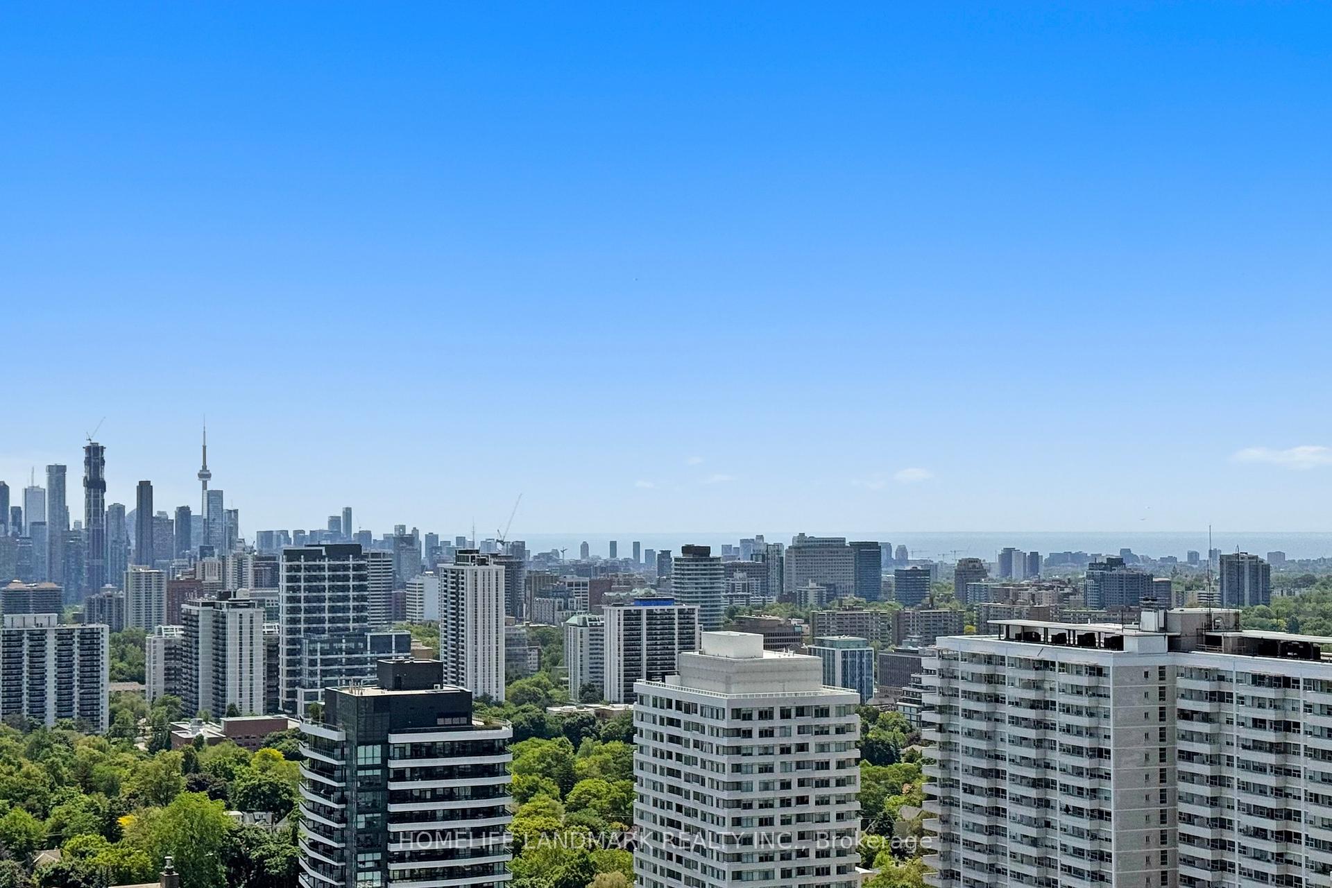 2 Bedrooms Condo at 185 Roehampton, Toronto For sale