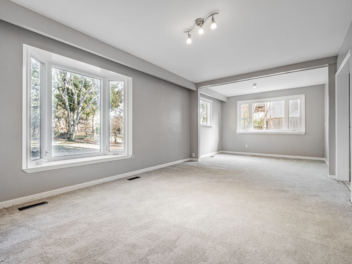 151 Henderson Avenue