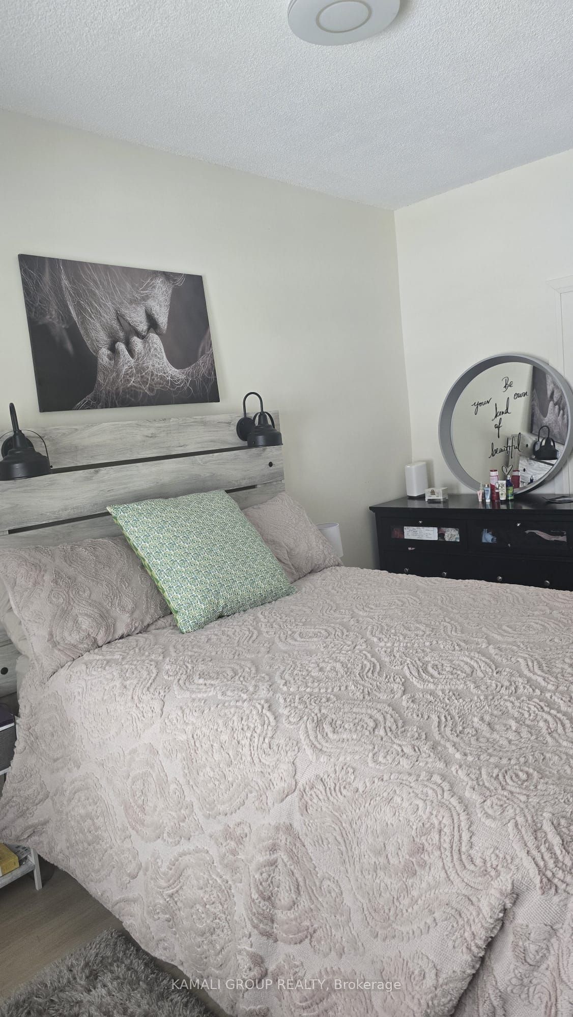 254 Bruce Street, #Main