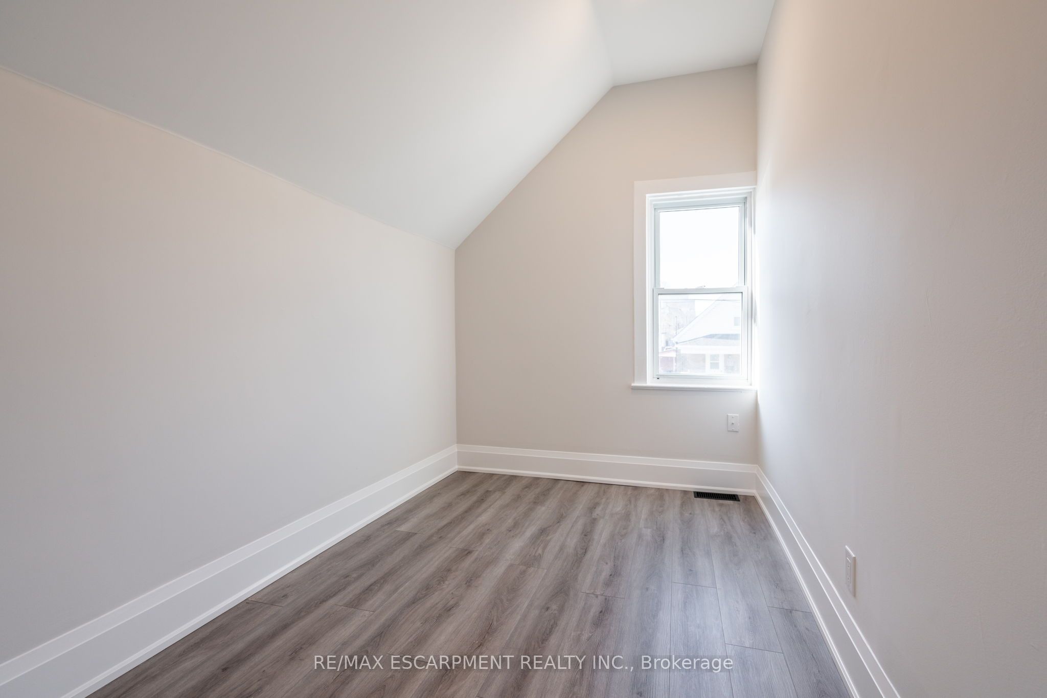 33 Dalkeith Avenue