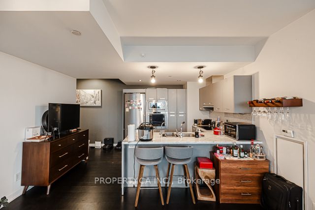 90 Park Lawn Road, #2811