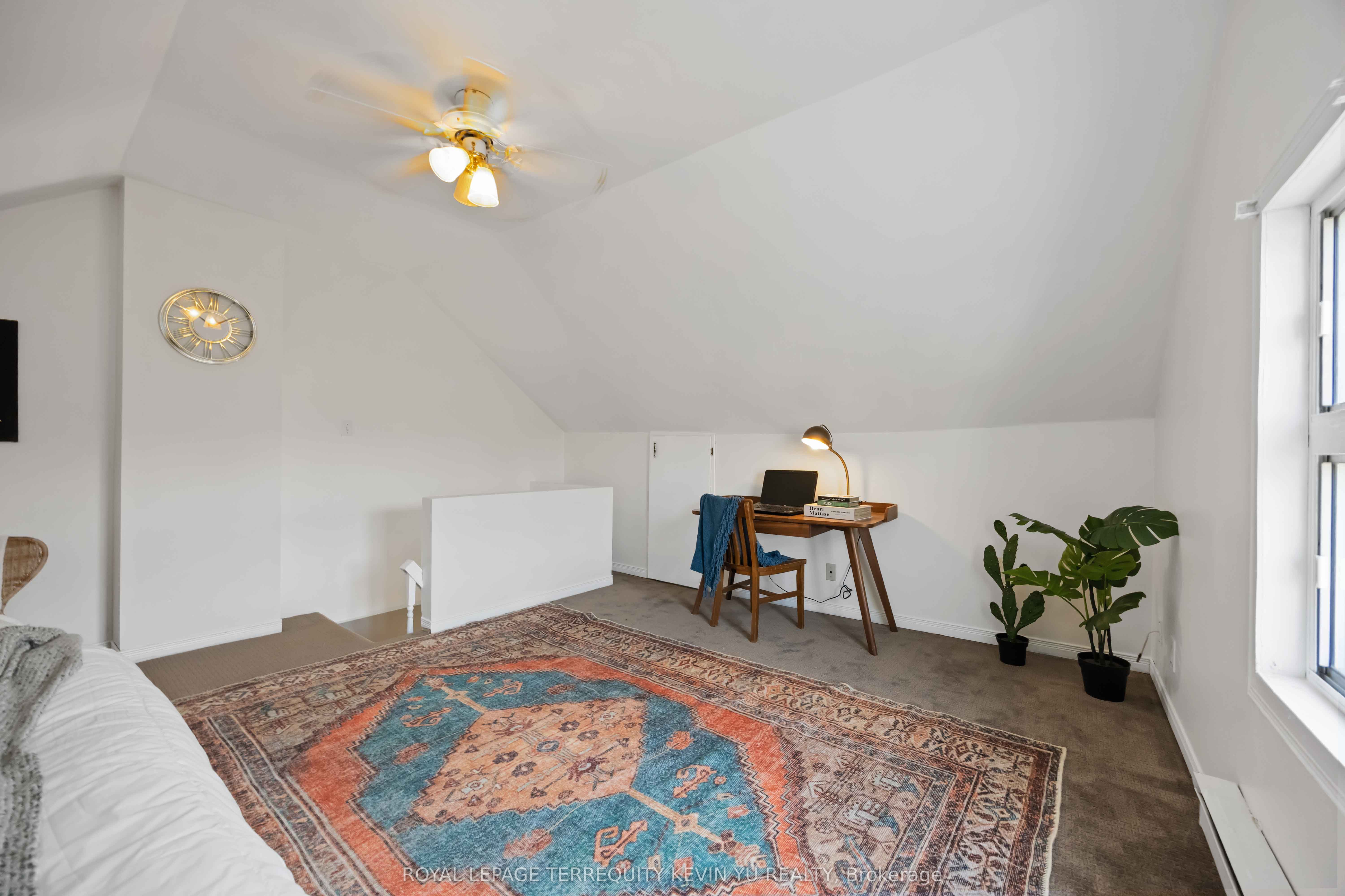 23 Edwin Avenue
