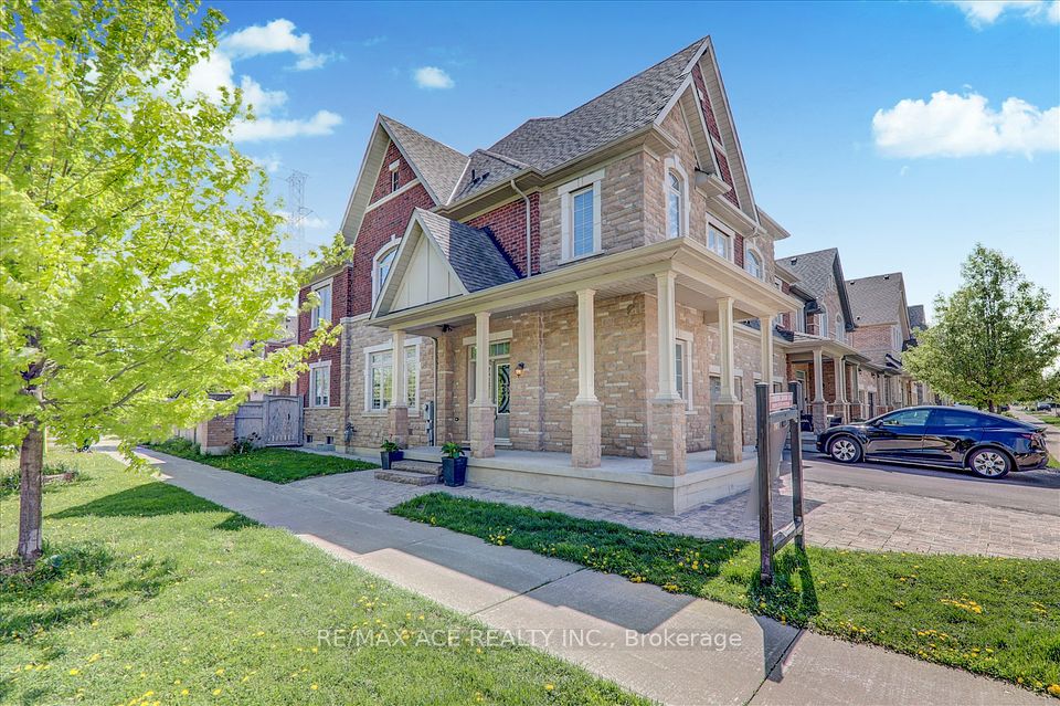 1 Goldthread Terrace, Toronto, ON M3H 0B8