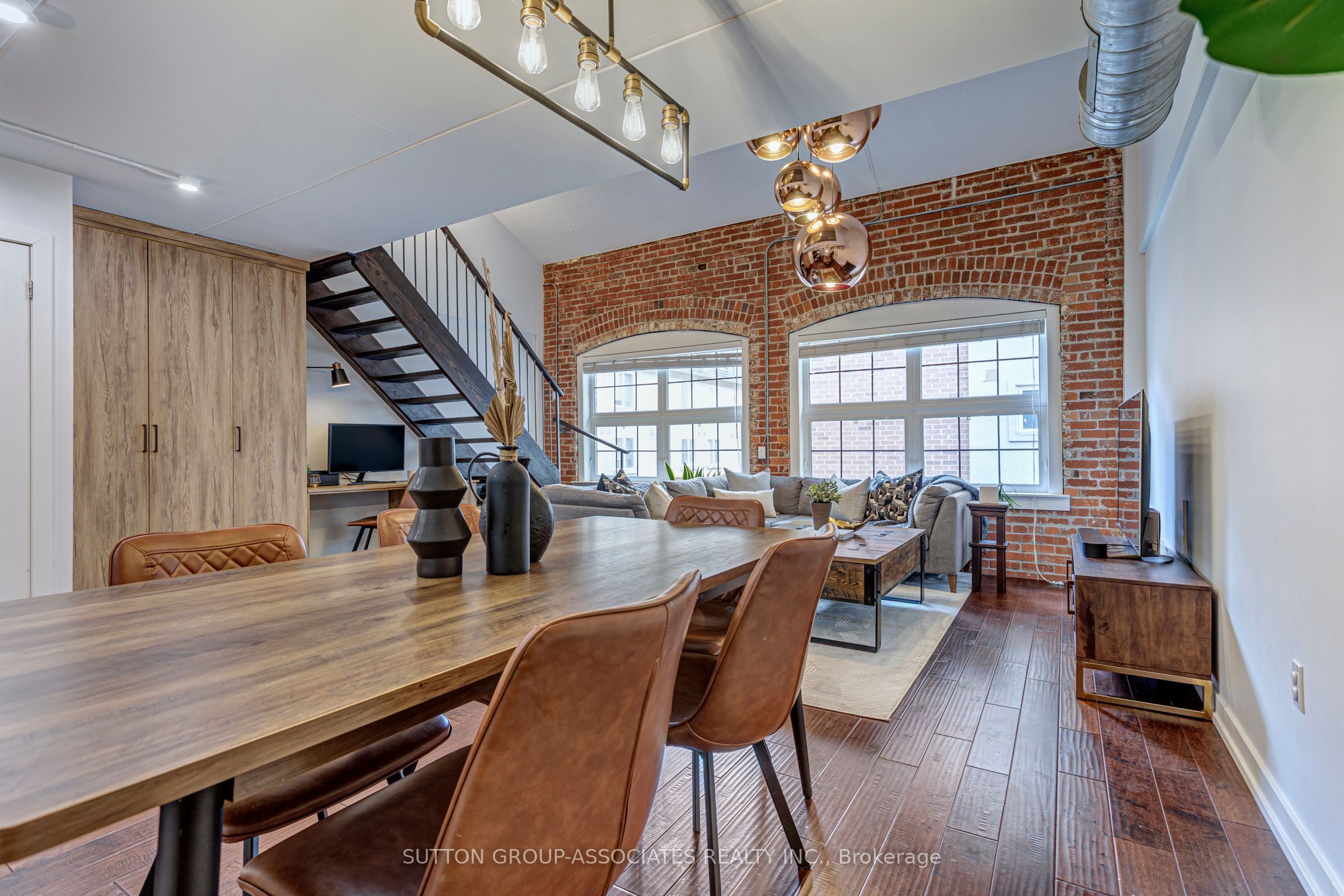 1100 Lansdowne Avenue, #333