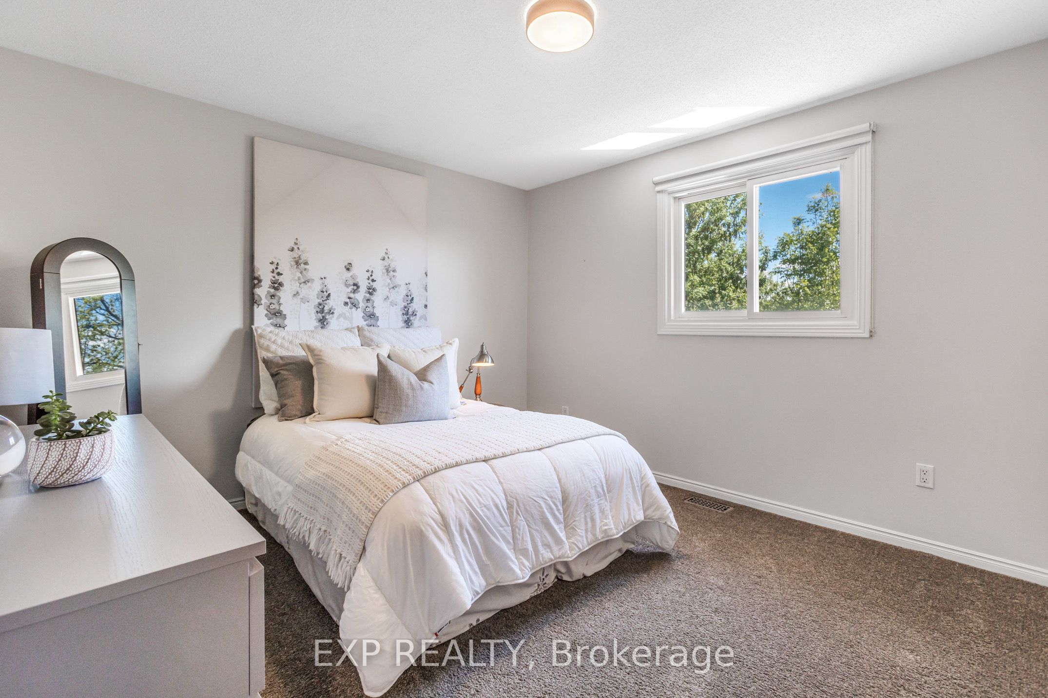 30 Guernsey Drive