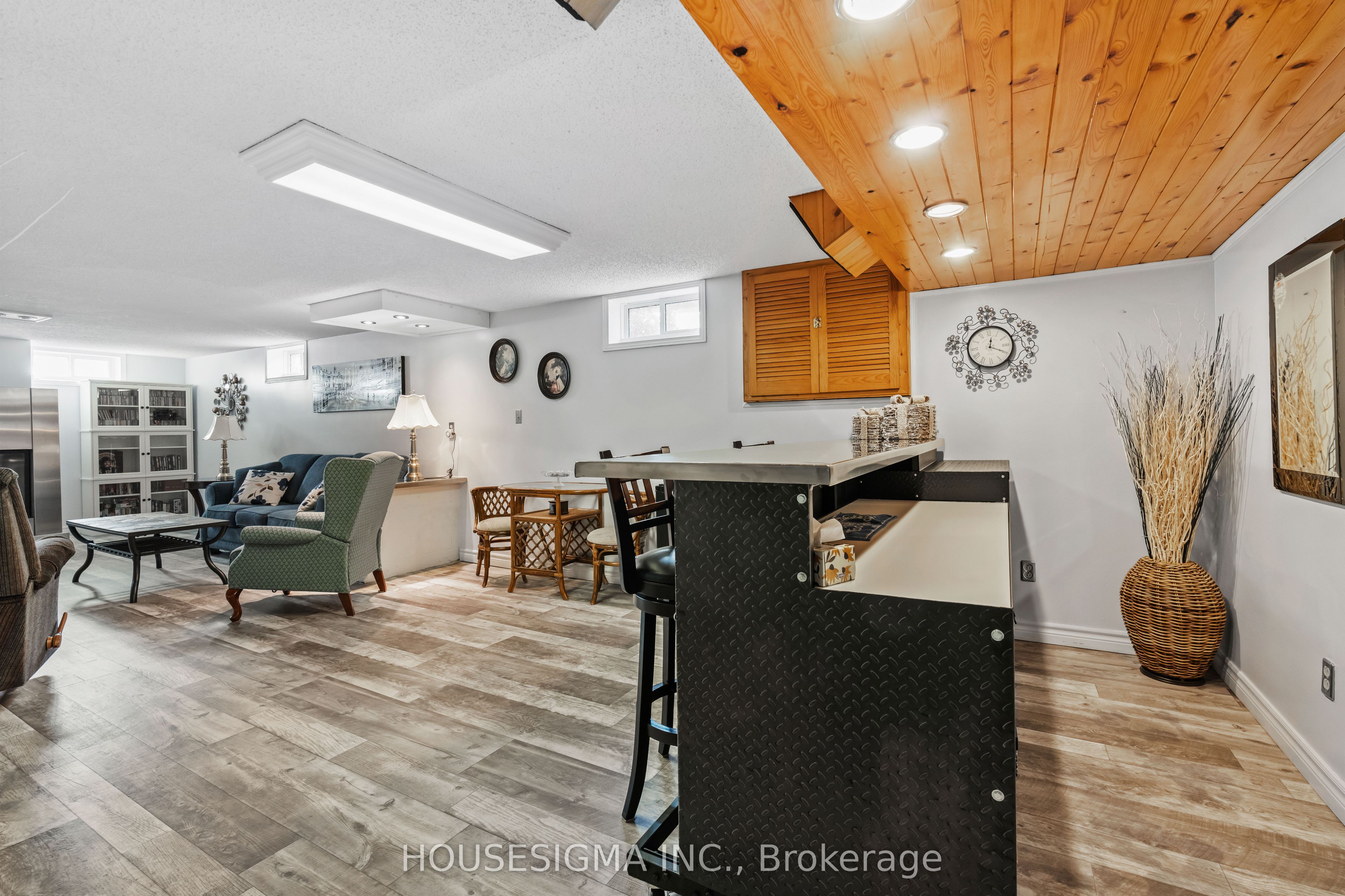 19 Dalewood Drive, St. Thomas St. Thomas