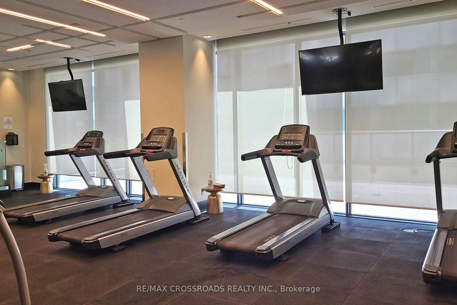 1 Bedroom Condo at 87 Peter, Toronto For sale