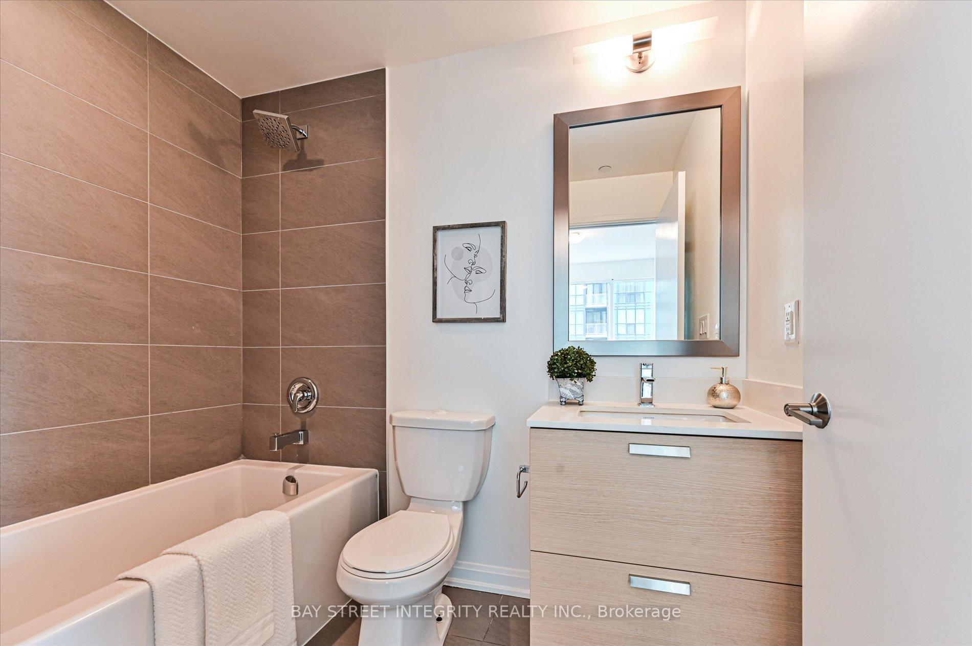 3 Bedrooms Condo at 11 Bogert, Toronto For sale