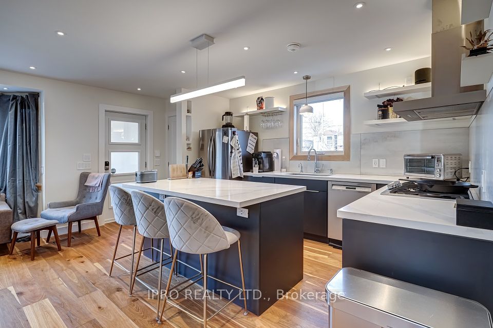 Modern Kitchen