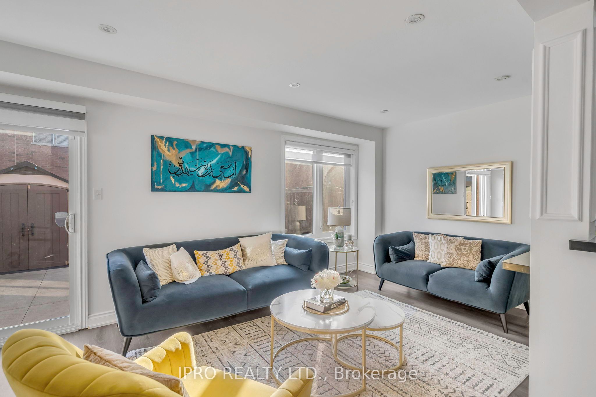 147 Waters Boulevard