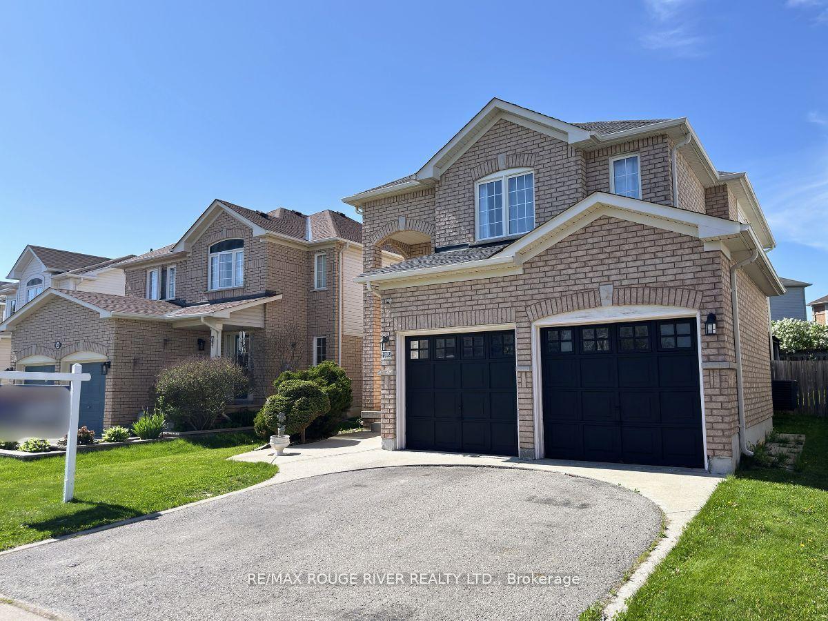 112 Scottsdale Drive, Clarington, ON L1C 5G5