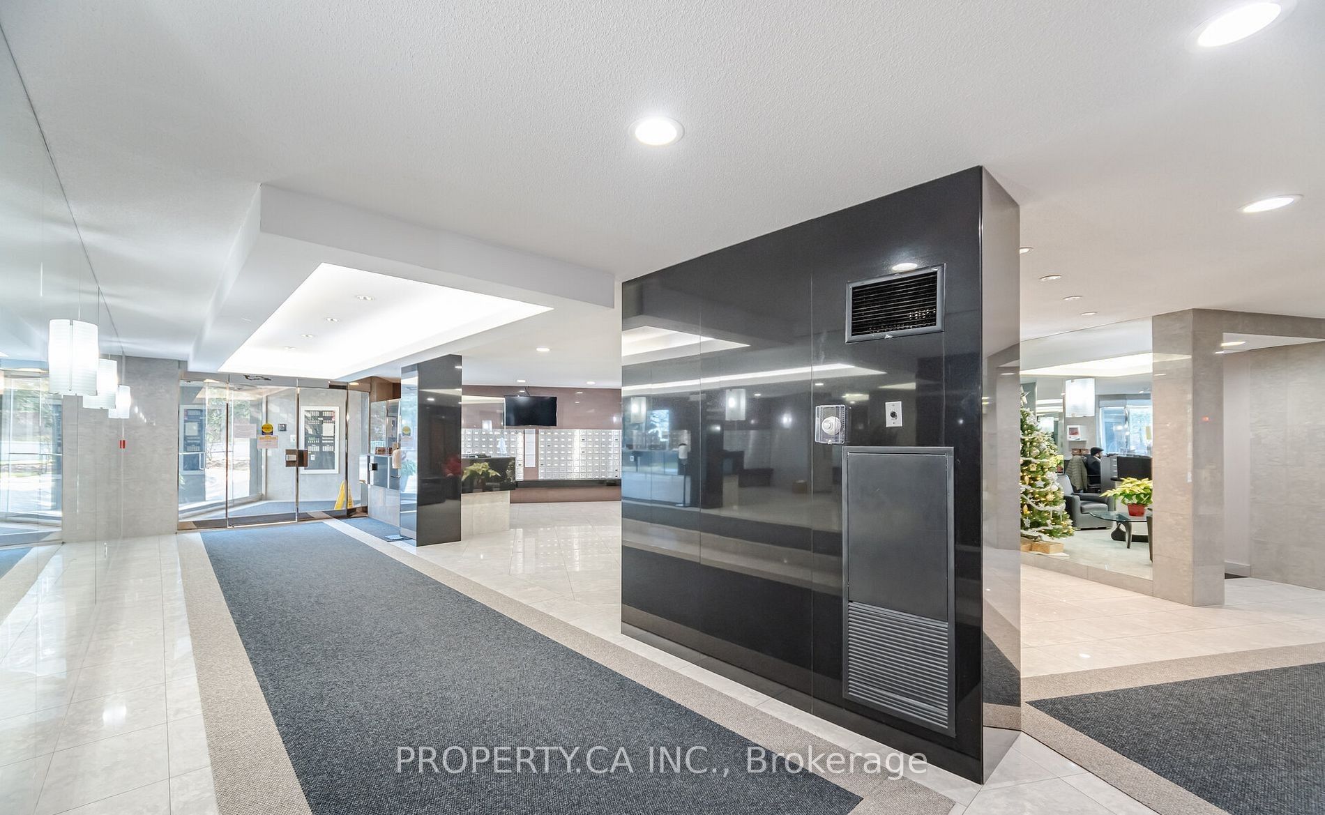 7250 Yonge Street, #605
