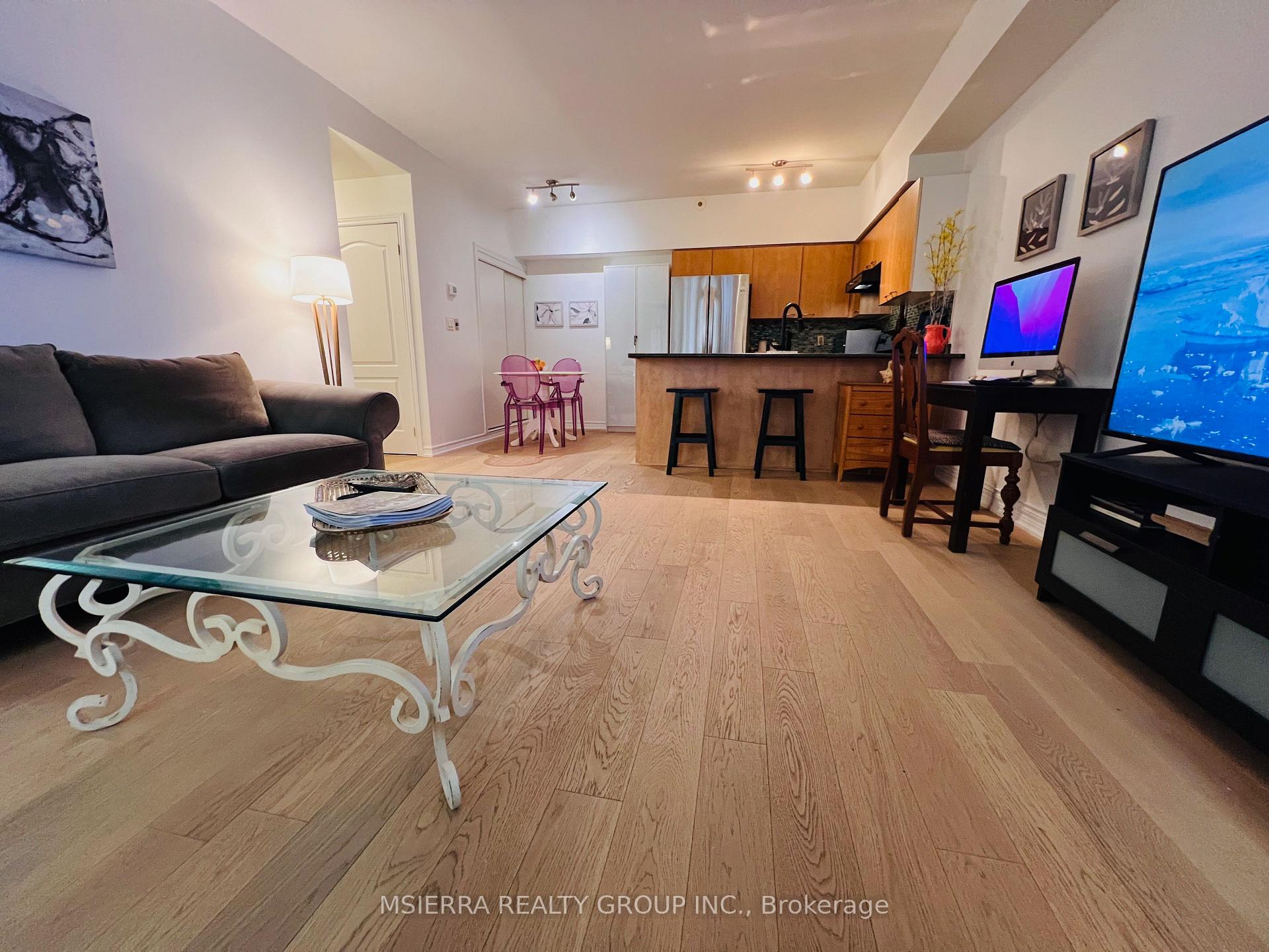 2 Bedrooms Condo at 65 Cranborne, Toronto For sale