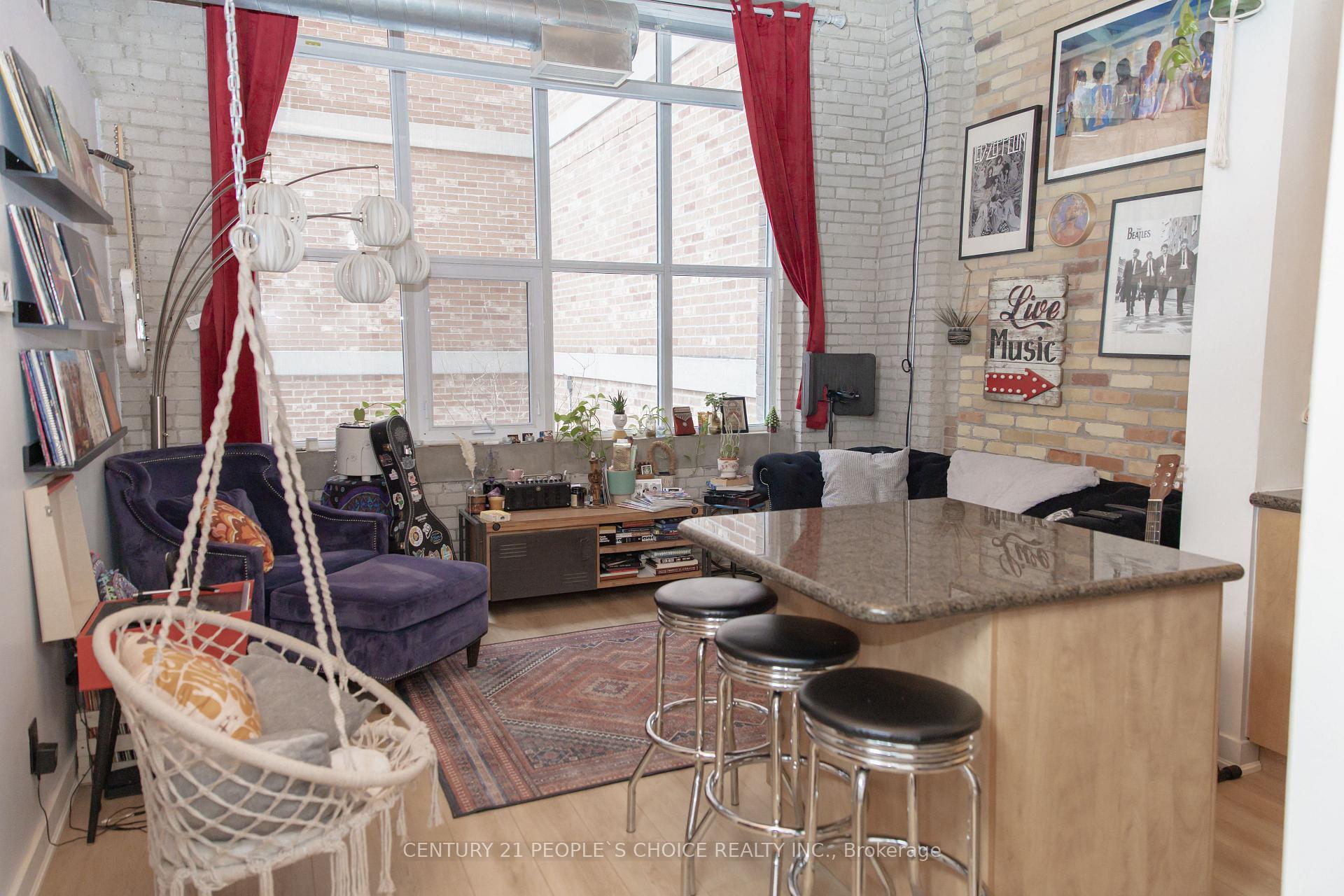 1 Bedroom Condo at 955 Queen,  Toronto For sale