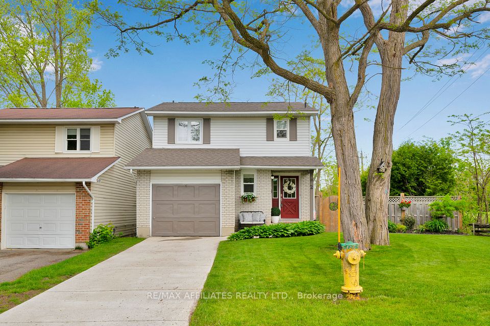 2 Karolina Street, Brockville, ON K6V 6L4