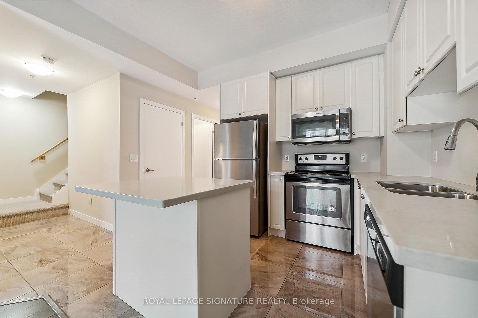 1 Bedroom Condo at 2486 Old Bronte, Oakville For sale