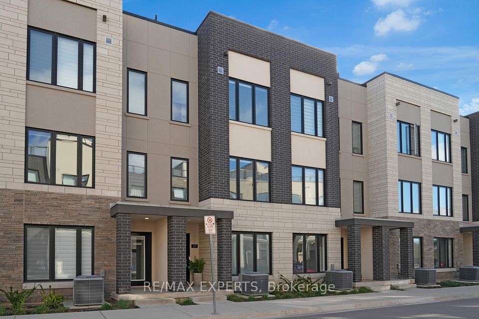 1095 Cooke