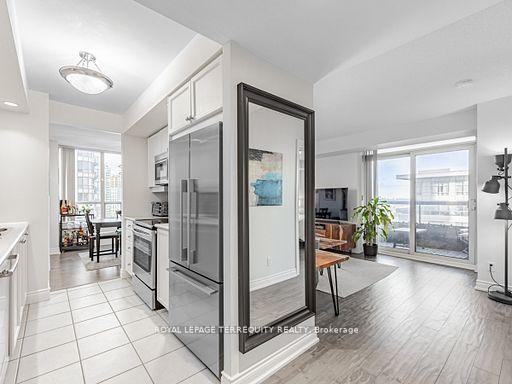 3 Bedrooms Condo at 15 Northtown, Toronto For sale