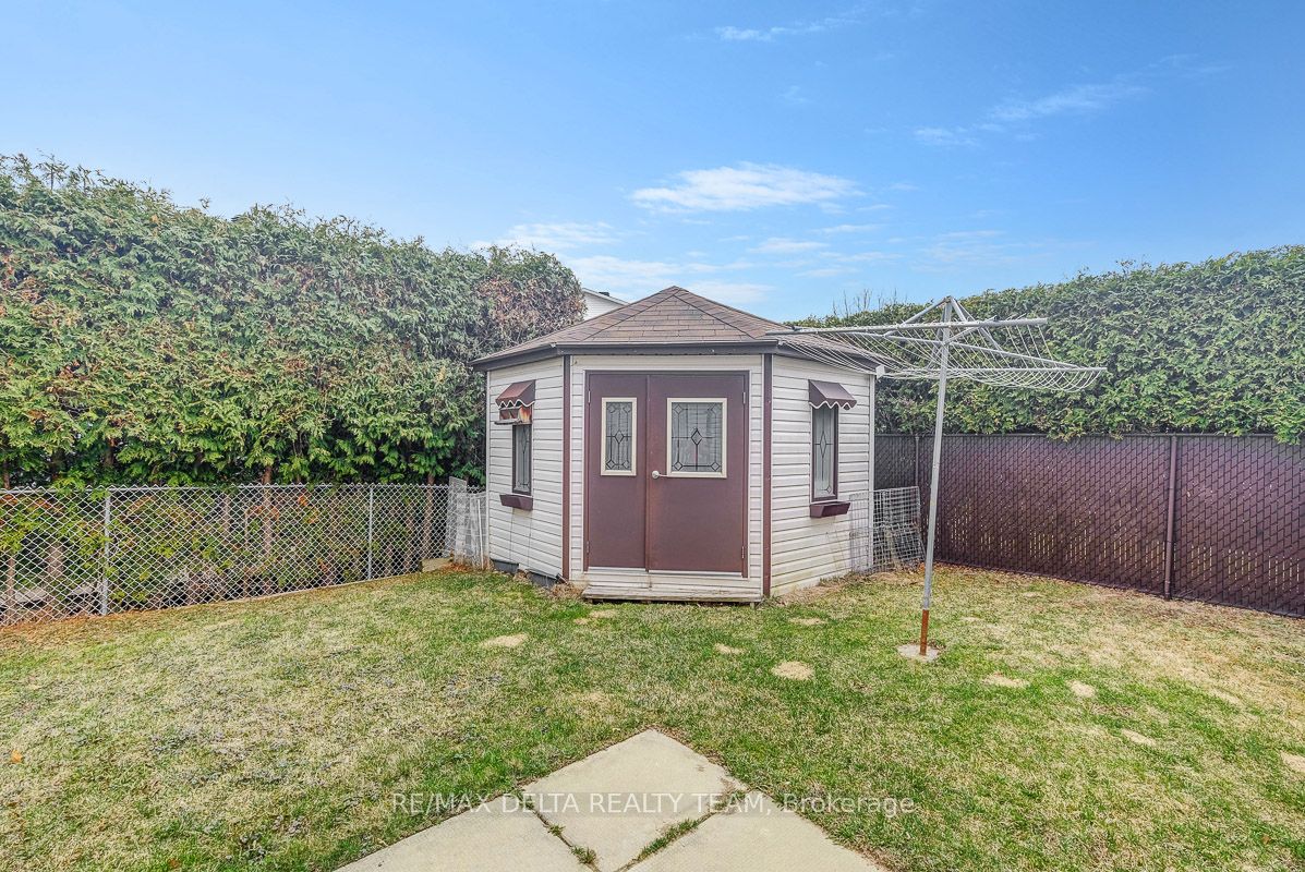 1666 Sunview Drive