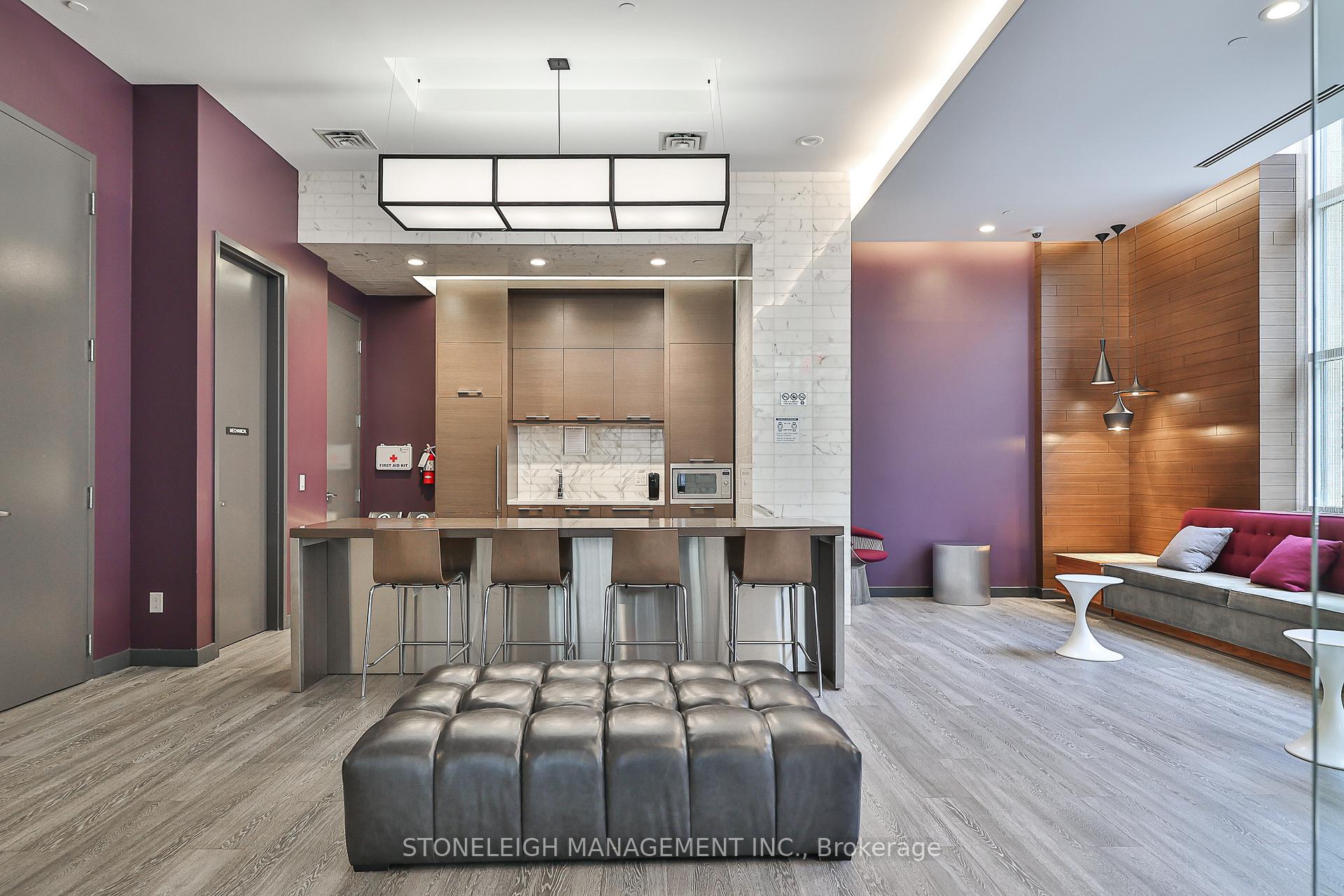 2 Bedrooms Condo at 105 George, Toronto For sale